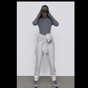 Zara ribbed sweater worn only once